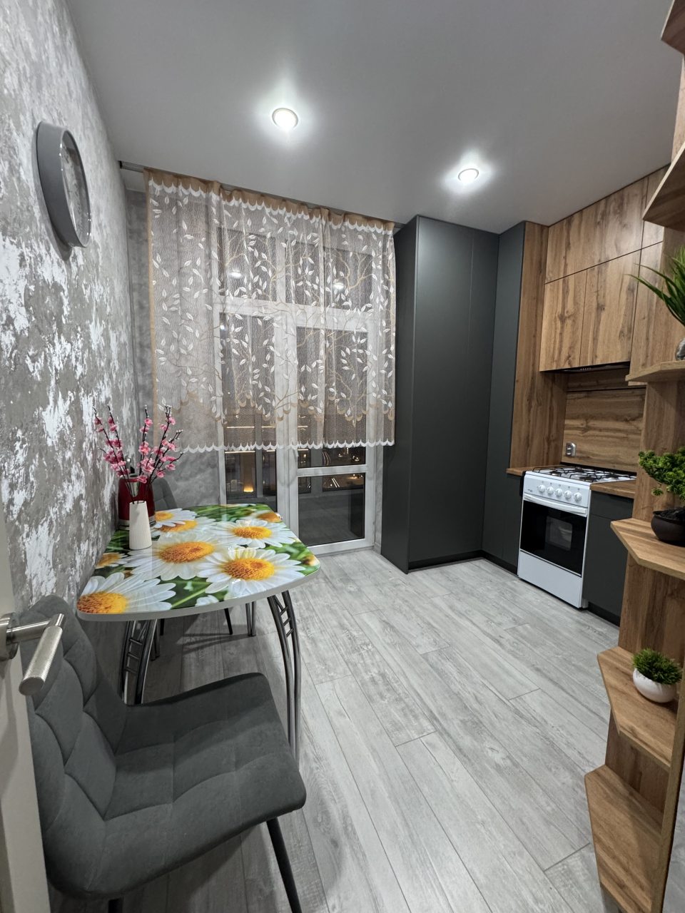 Трёхместный и более (Уютная однокомнатная квартира в ЖК Смартполет), Апартаменты Ростов