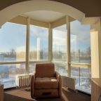 Детская кроватка, Гостиница КаСКАД