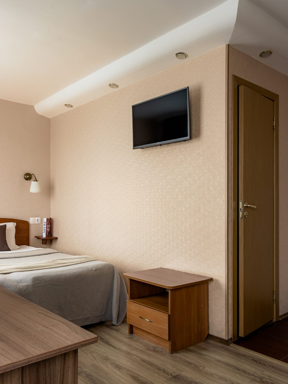 Трёхместный и более (Семейный трехместный номер), Отель Номера на Курской