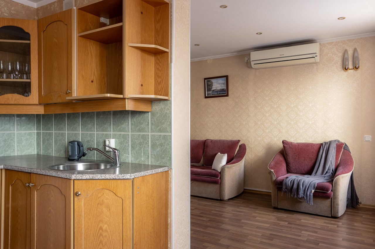 Люкс (Двухкомнатный Люкс), Отель Номера на Курской