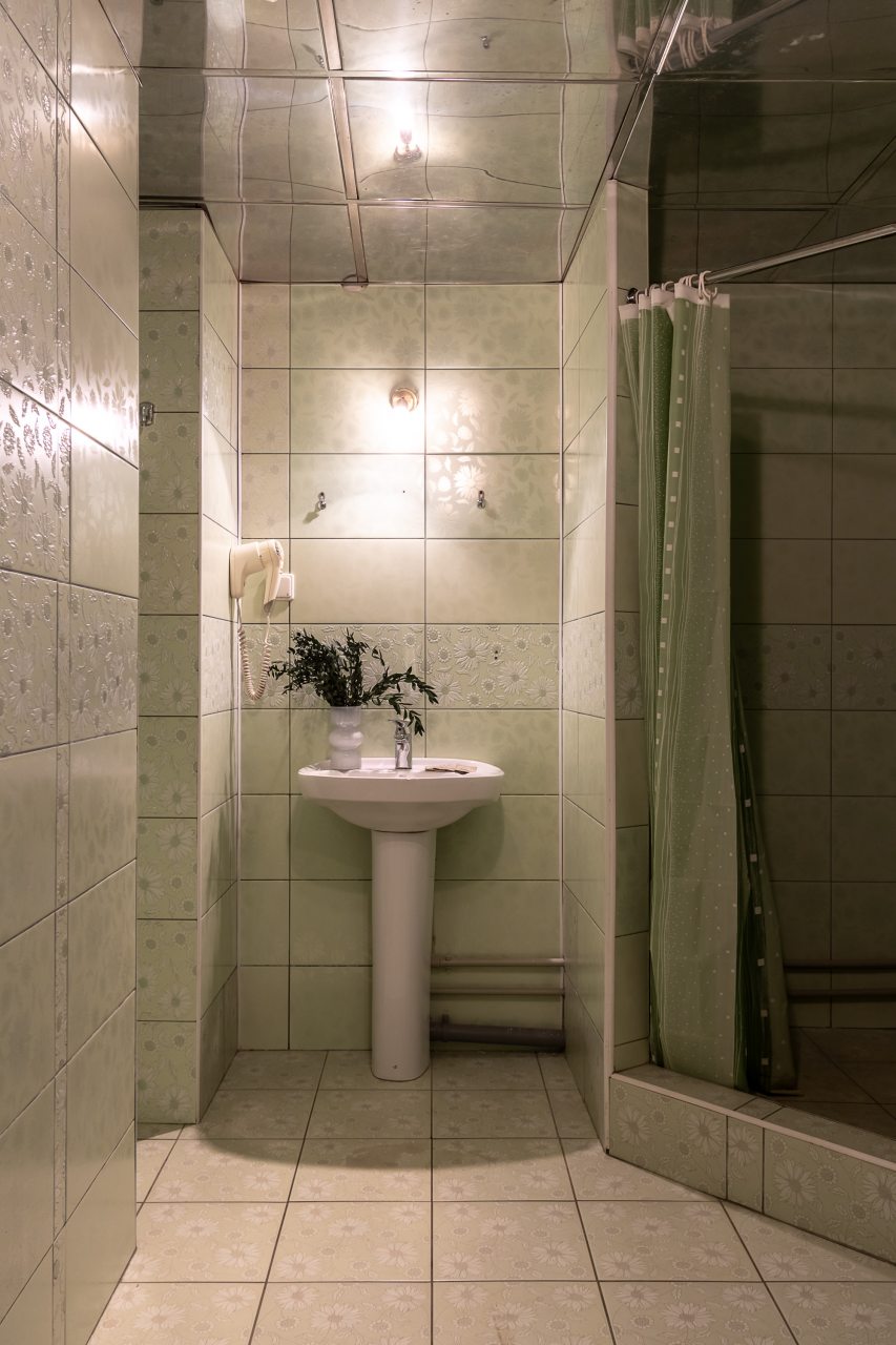 Люкс, Отель Номера на Курской