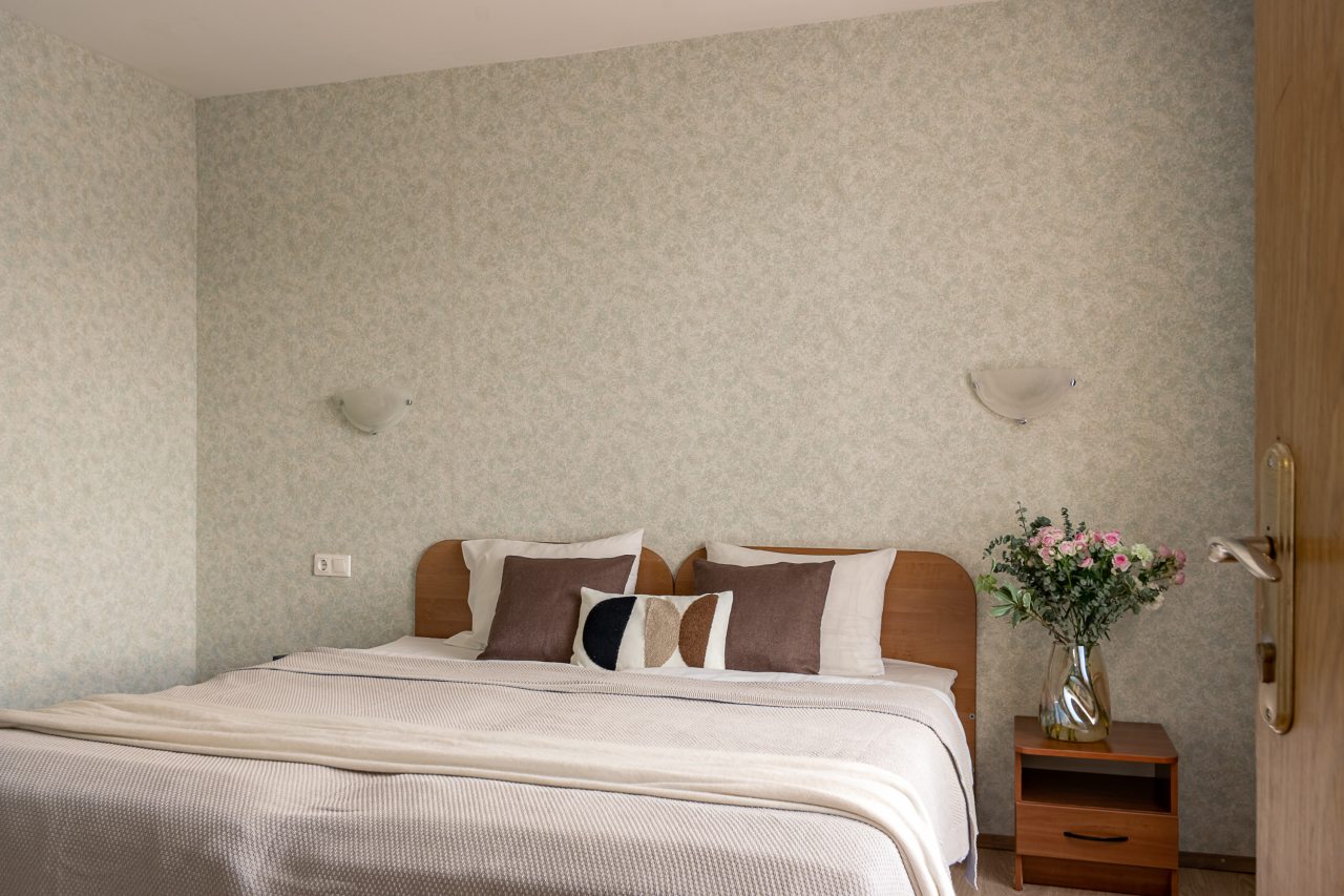 Люкс, Отель Номера на Курской