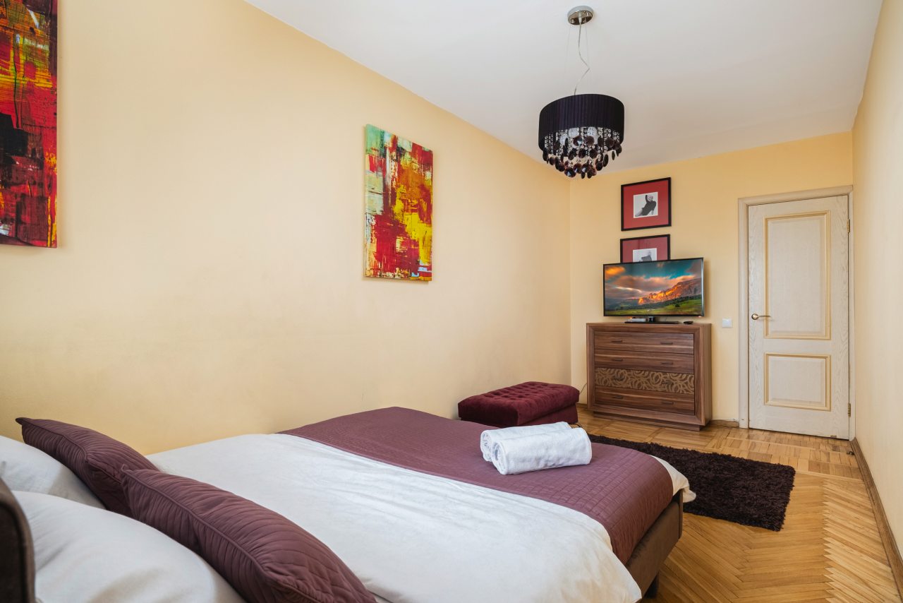 Апартаменты (В Центре Минска с Видом на Реку Свислочь), Апартаменты В центре города с видом на реку Свислочь