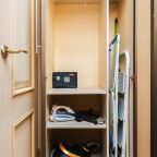 Оплата за питомца, Апартаменты В центре города с видом на реку Свислочь