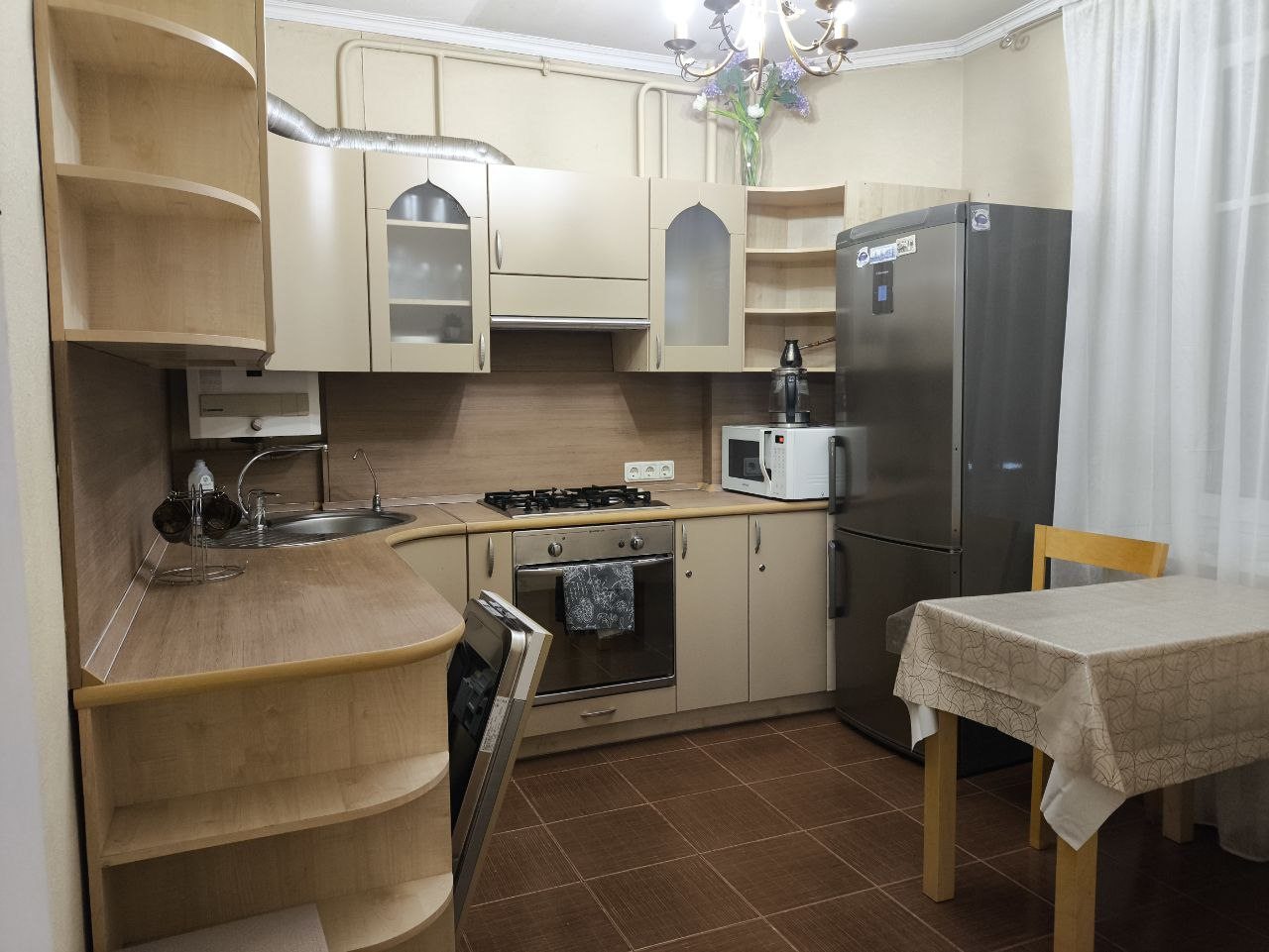 Апартаменты (Апартаменты на Лиговском), Апартаменты На Лиговском