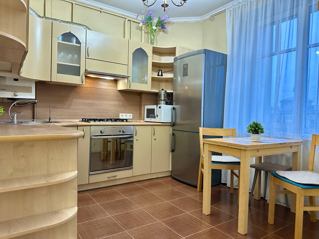 Апартаменты (Апартаменты на Лиговском), Апартаменты На Лиговском