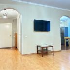 Апартаменты (Апартаменты на Лиговском), Апартаменты На Лиговском