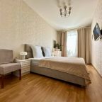 Трёхместный и более (Апартаменты на Невском), Апартаменты на Невском