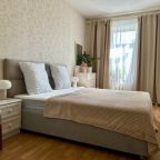 Трёхместный и более (Апартаменты на Невском), Апартаменты на Невском