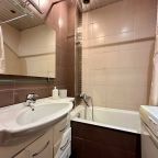 Трёхместный и более (Апартаменты на Невском), Апартаменты на Невском