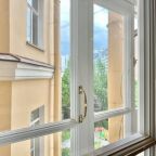 Трёхместный и более (Апартаменты на Невском), Апартаменты на Невском