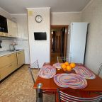 Возможность самостоятельного приготовления пищи, Апартаменты Уютные на 11 этаже с видом на реку