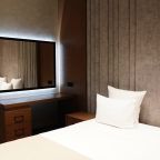 Стол для письменных работ