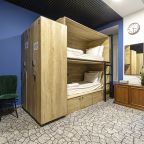 Шестиместный (IШестиместный женский номер), Хостел Камео