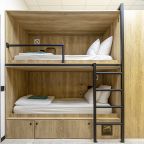 Шестиместный (Шестиместный мужской номер), Хостел Камео