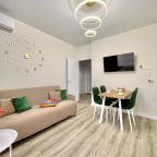 Четырехместный (Люкс), Апартаменты Красивые однокомнатные у моря