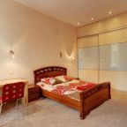 Апартаменты (Апартаменты с одной спальней), Апартаменты на набережной канала Грибоедова