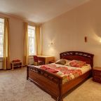 Апартаменты (Апартаменты с одной спальней), Апартаменты на набережной канала Грибоедова