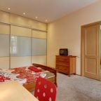 Апартаменты (Апартаменты с одной спальней), Апартаменты на набережной канала Грибоедова