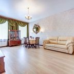 Апартаменты (Апартаменты с двумя спальнями), Апартаменты на набережной канала Грибоедова