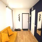 Апартаменты (Студия на Тележной ул. 13В), Апартаменты Студия на Тележной улице