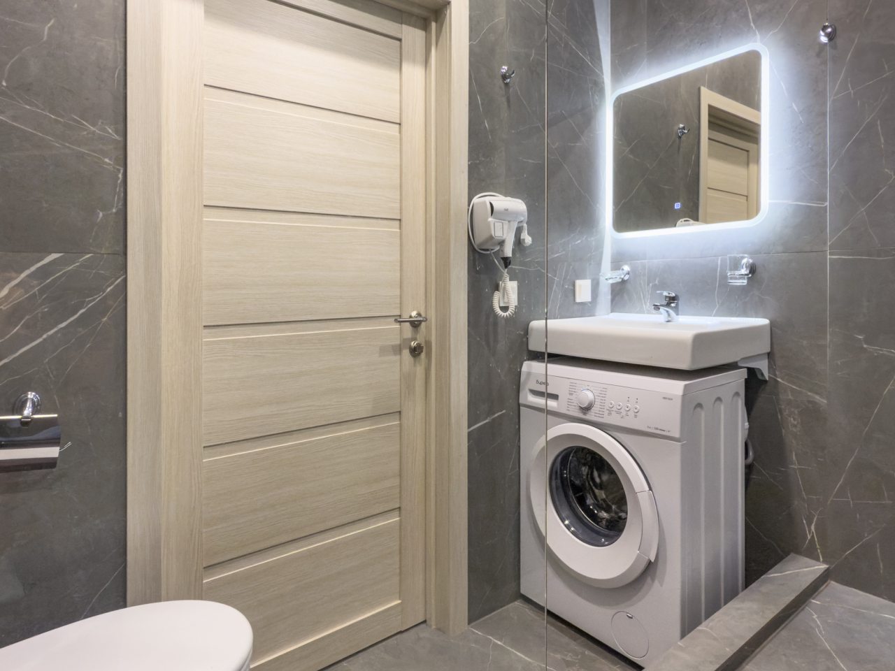 Трехместный (Стандарт с видом на реку), Апарт-отель Гостиниц.NET на Маковского