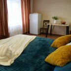 Трёхместный и более (Семейный комфорт 3х местный с двухспальной кроватью), База отдыха Октава