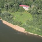 Трёхместный и более (Семейный комфорт 3х местный с видом на р.Оку), База отдыха Октава