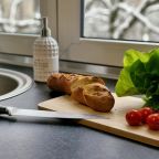 Светлая кухня