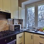 Светлая кухня