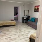 Трёхместный и более (Двухкомнатный), Апартаменты На октябрьской