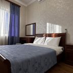 Семейный номер в двумя отдельными комнатами