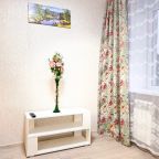 Апартаменты (Трехкомнатные), Апартаменты LikeHome на Дзержинского