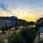 Апартаменты (Трехкомнатные), Апартаменты LikeHome на Дзержинского