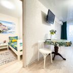 Апартаменты (Трехкомнатные), Апартаменты LikeHome на Дзержинского