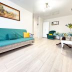 Апартаменты (Трехкомнатные), Апартаменты LikeHome на Дзержинского