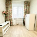 Апартаменты (Трехкомнатные), Апартаменты LikeHome на Дзержинского