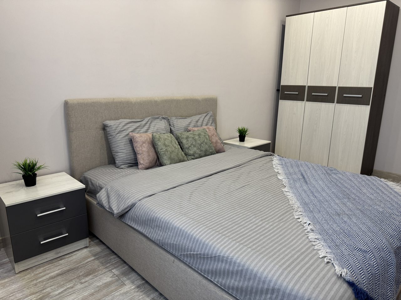 Апартаменты (Атмосфера), Апартаменты Атмосфера на Карпинского 49а