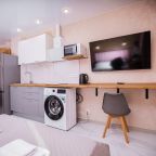 Мини-кухня, Апартаменты На 3 человека LoveHotelSirius