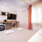 Мини-кухня, Апартаменты На 3 человека LoveHotelSirius