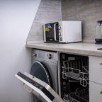 Возможность самостоятельного приготовления пищи, Апартаменты В Сириус на 3 гостей LoveHotelSirius