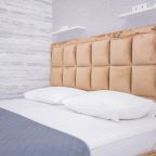 Апартаменты (Студия LoveSirius -5 мин до моря на 4 человека Воскресенская 14/1), Апартаменты В Сириус на 4 гостя LovehotelSirius