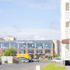 Автостоянка / Парковка, Апартаменты LovelyHome39 на Аллее Знаний