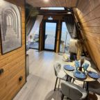 Дом (Дом у моря 1-я линия), База отдыха Бухта Морская