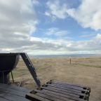 Дом (Дом у моря 1-я линия), База отдыха Бухта Морская