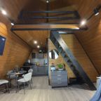 Дом (Дом у моря 1-я линия), База отдыха Бухта Морская