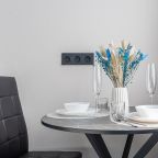 Студио (С двуспальной кроватью и допместом), Апарт-отель Любимый Город-НН