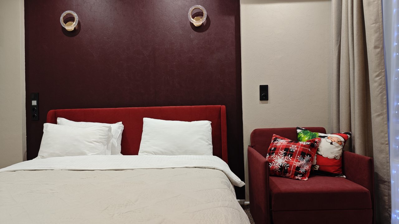 Студио (Гранат с двуспальной кроватью и допместом. Вид на парк), Апарт-отель Любимый Город-НН