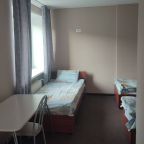 Трёхместный и более (Трехместный), Гостиница Чайка