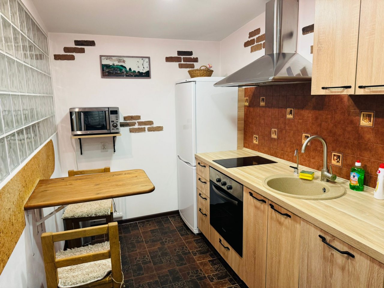 Апартаменты (Royal), Апартаменты Royal